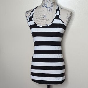 Lululemon Cool Racerback in Steep Stripe Black White Horizontal Size 6